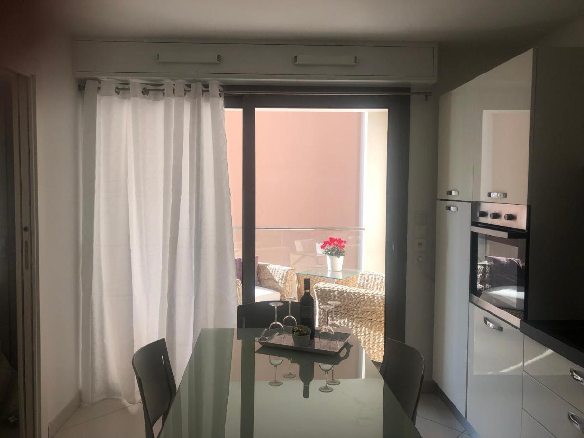 West Bay Apartment Menton Exterior photo